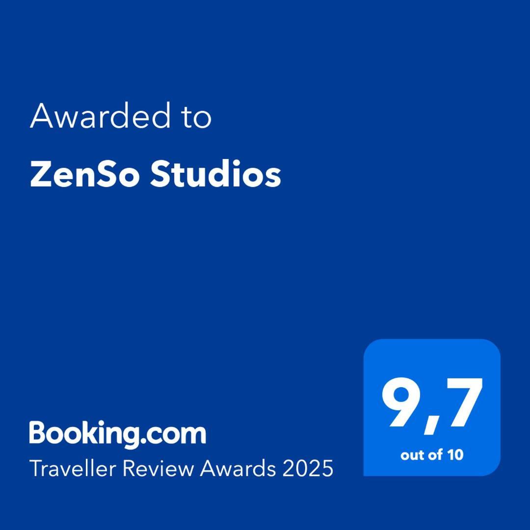 Zenso Studios Tolón Buitenkant foto